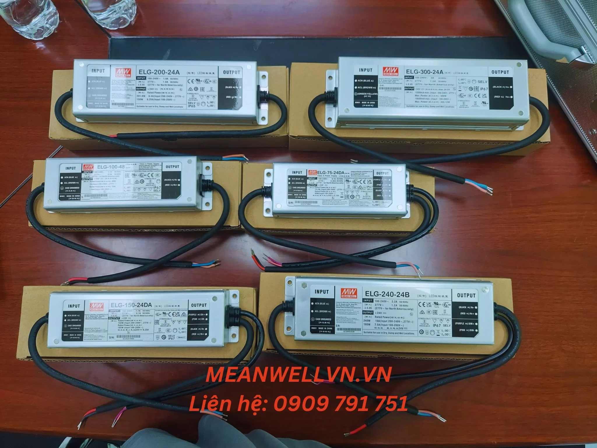 Nguồn LED Mean Well ELG